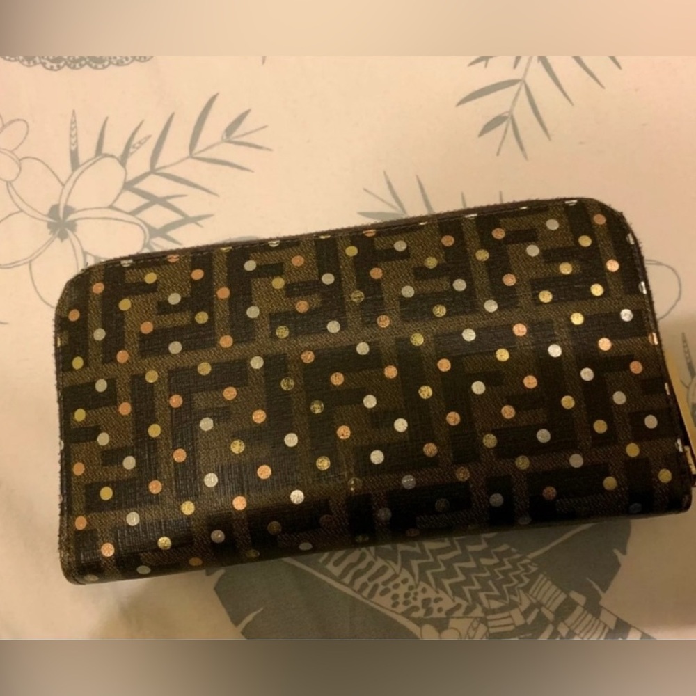 Fendi monogram FF polka dot wallet w/ Nordstrom receipt posted - Picture 1 of 12